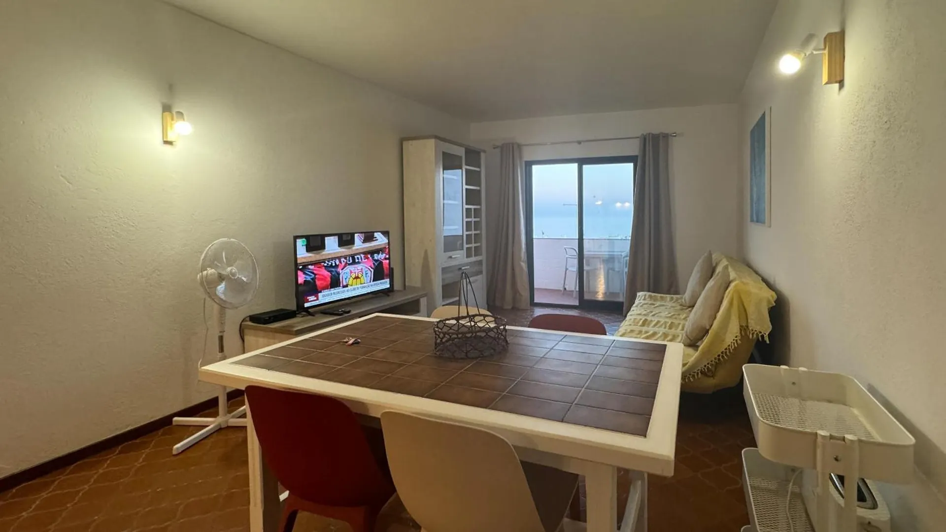 Apartamento T1 Vistamar Centro Historico אלבופיירה